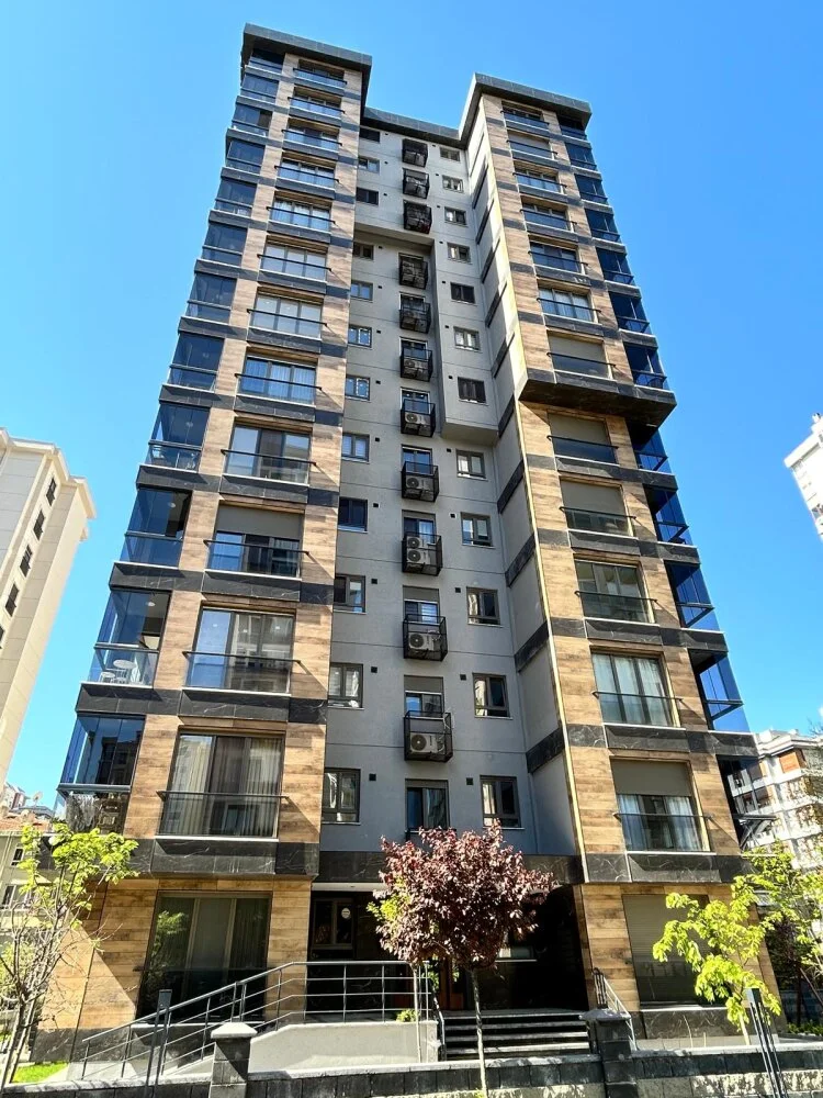 Kaptan Arif Apartmanı A Blok sağ cephe mimari görünümü